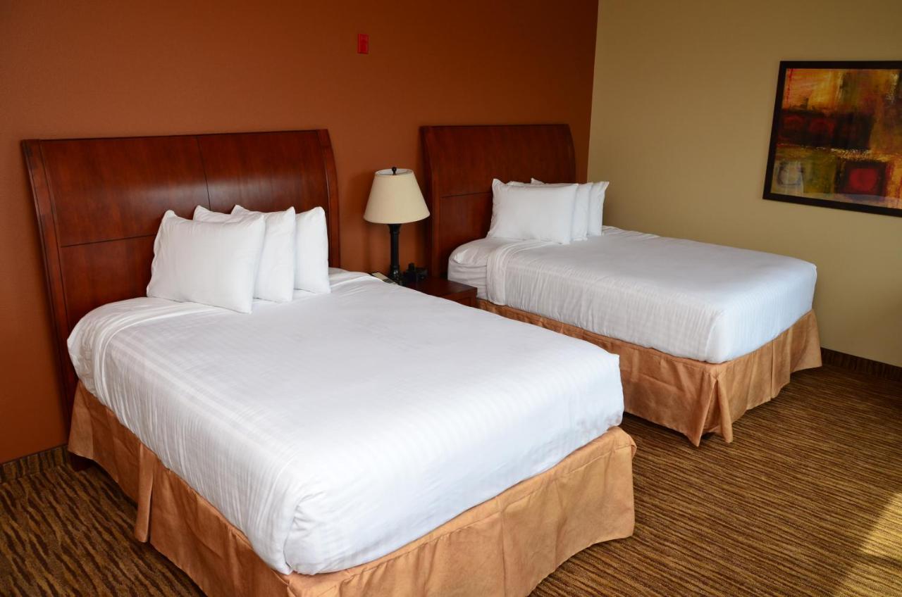 Cobblestone Inn & Suites - Newton Luaran gambar