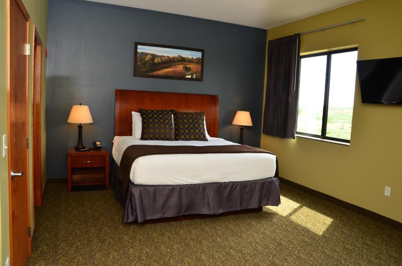 Cobblestone Inn & Suites - Newton Luaran gambar
