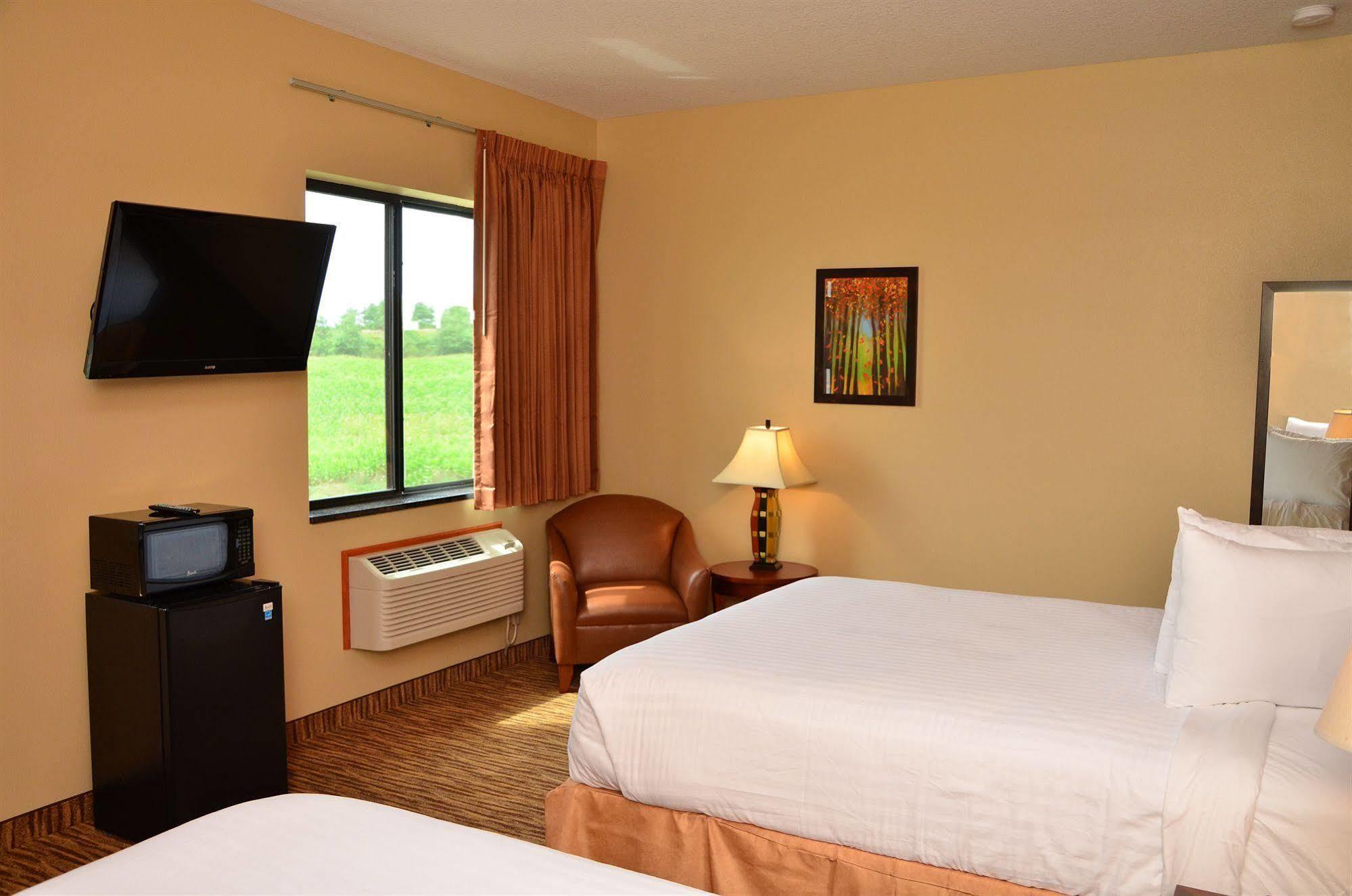Cobblestone Inn & Suites - Newton Luaran gambar